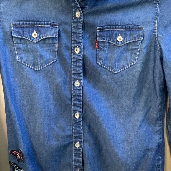 Girls Levi's Long Sleeve Button Up Shirt - Picture 6 of 10